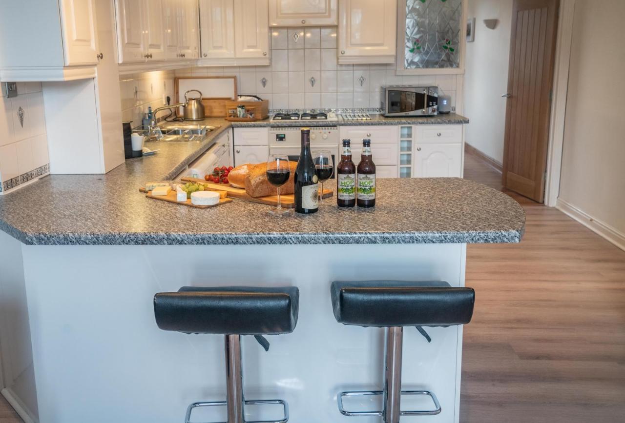 The Haven Keswick - Spacious Central Apartment Екстер'єр фото